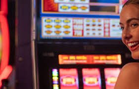 588 588 par Treasures Of Aztec Slot